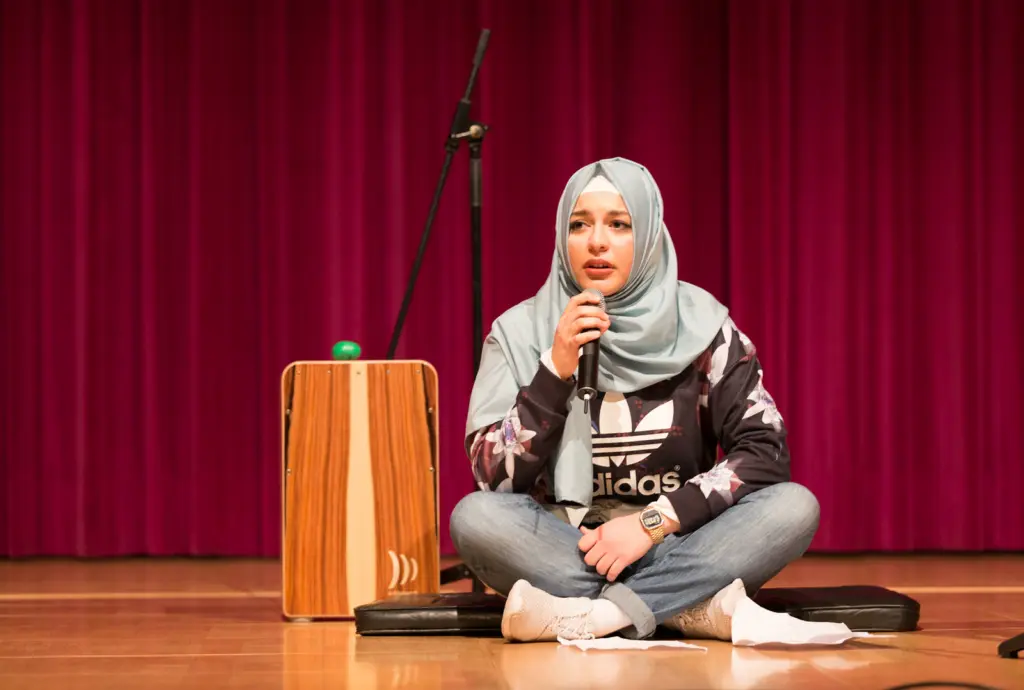 22810838576_303625f4ef_h