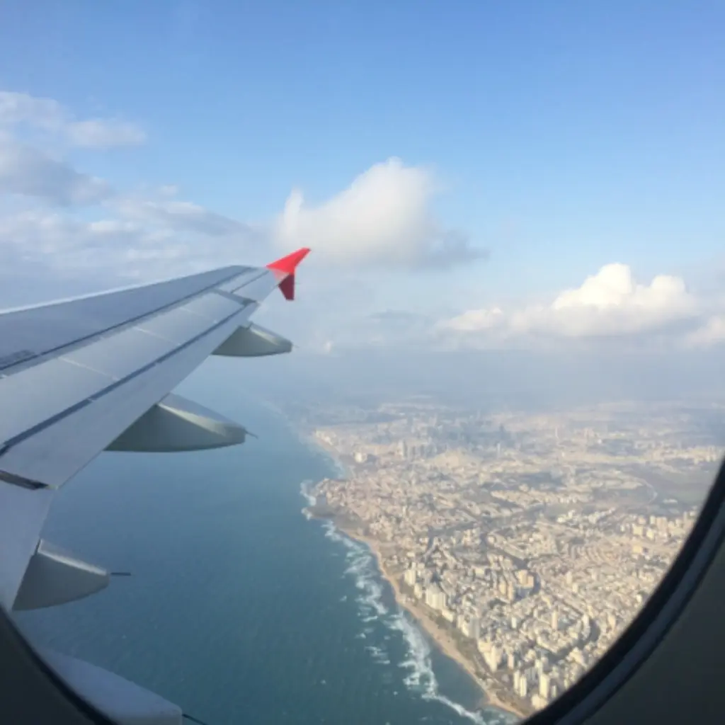 Flug TLV
