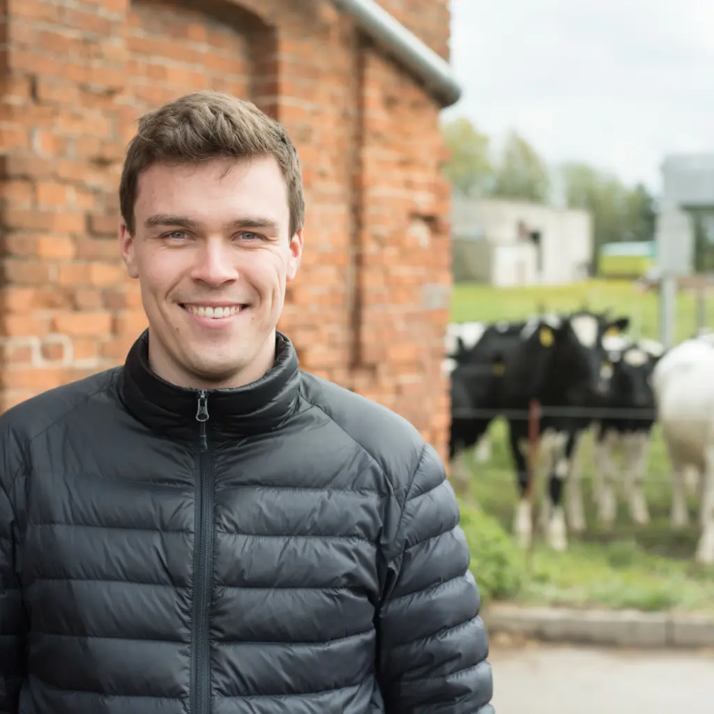 Konstantin, 22, Deutschland