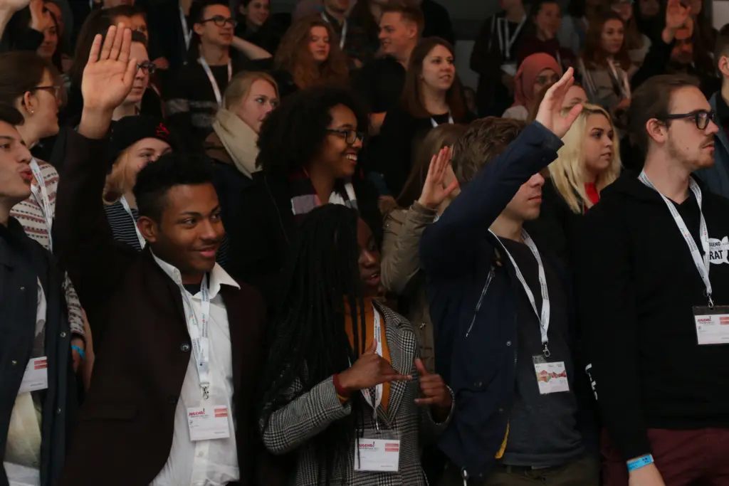 170505_JPT17_Freitag_Charles Lother 06