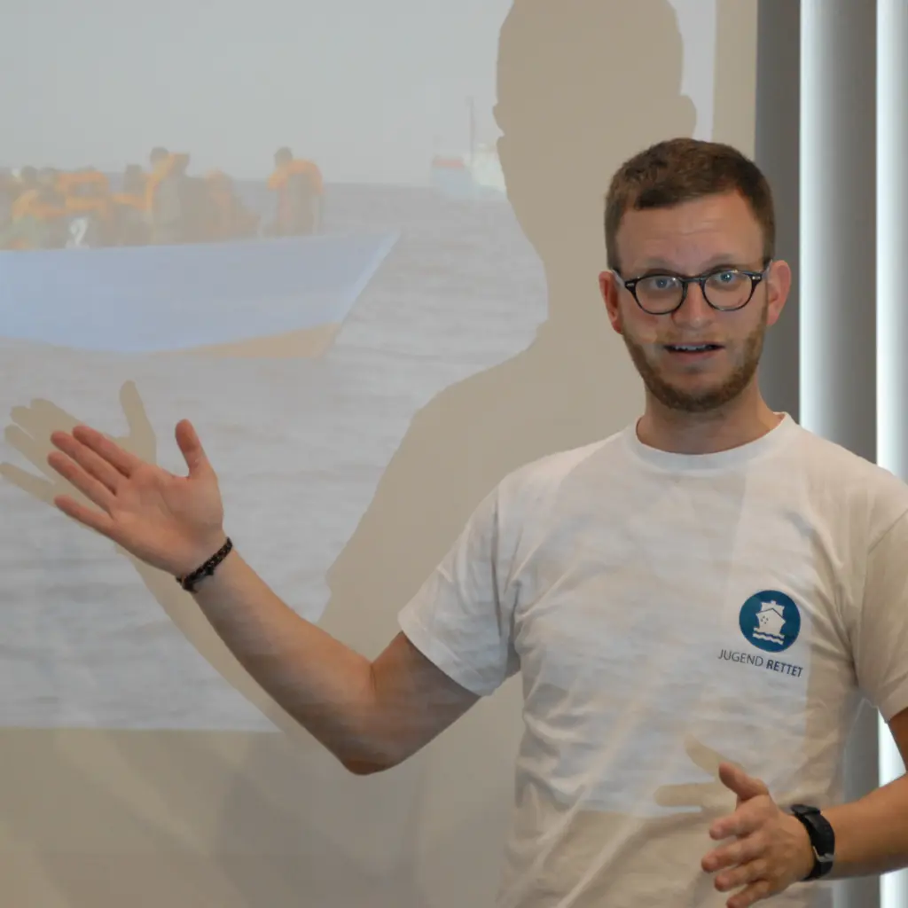 Workshop-Vortrag von JUGEND RETTET // Bild: Erik-Holm Langhof