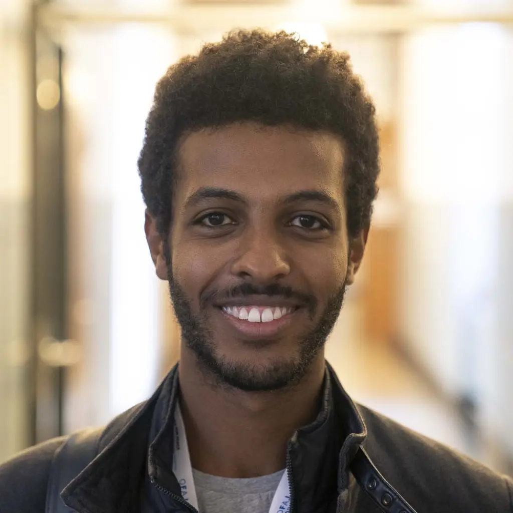 2018_11_15_Fruchtfleisch_Jules Miccinilli