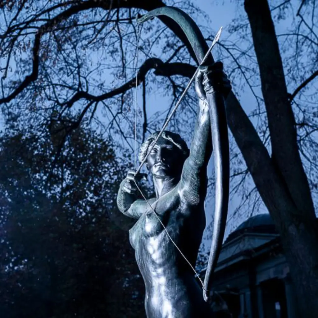 Bogenschützin_Johannes_Kolb