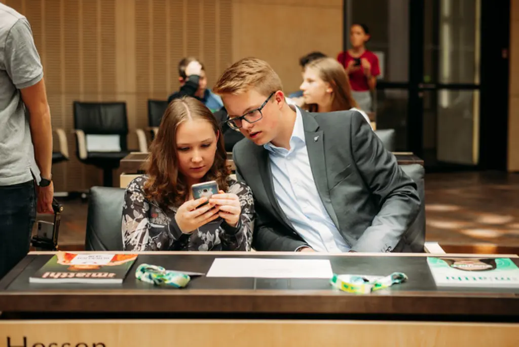 48099988676_b7a46d559f_z