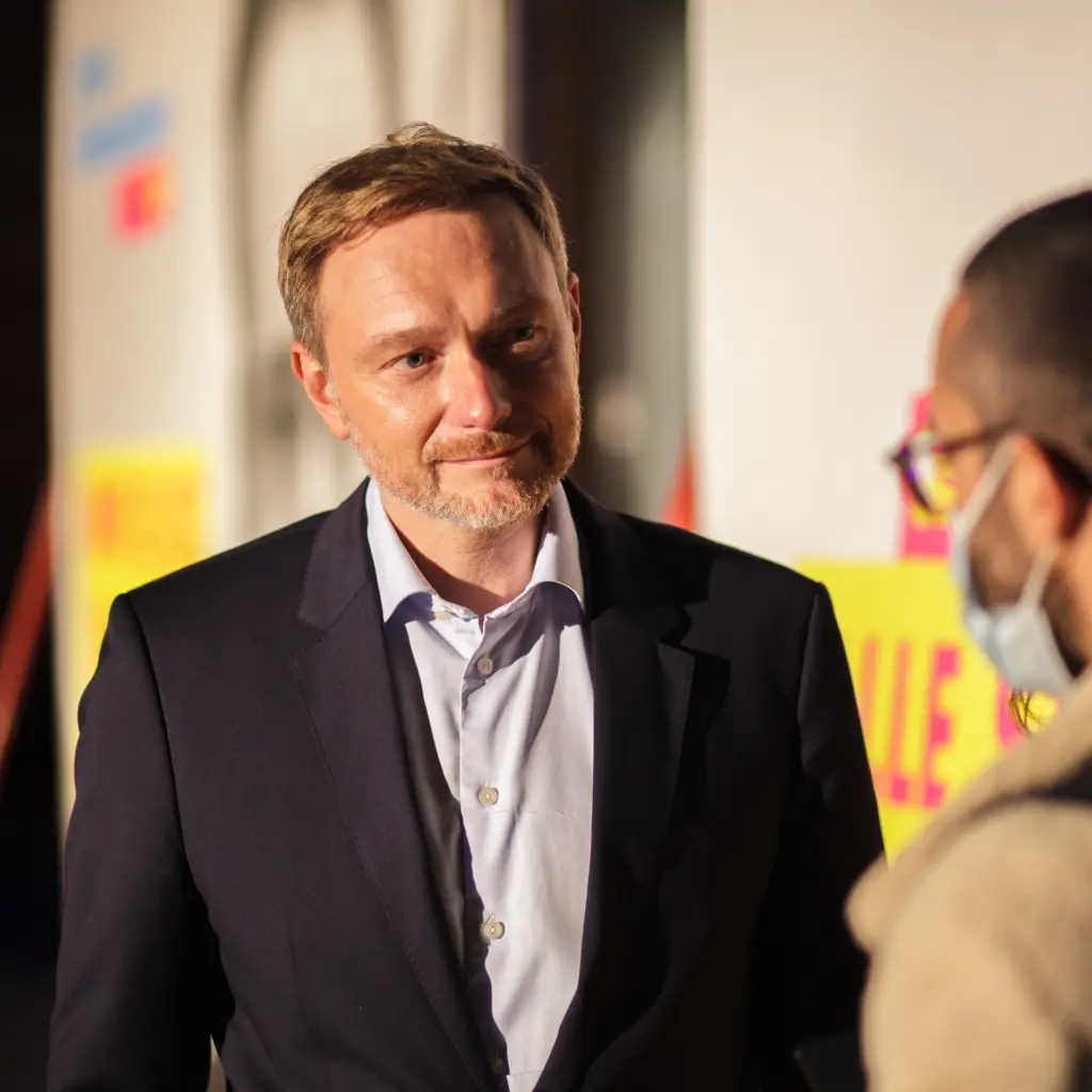 Christian Lindner im Gespräch mit den politikorange Redakteur*innen.