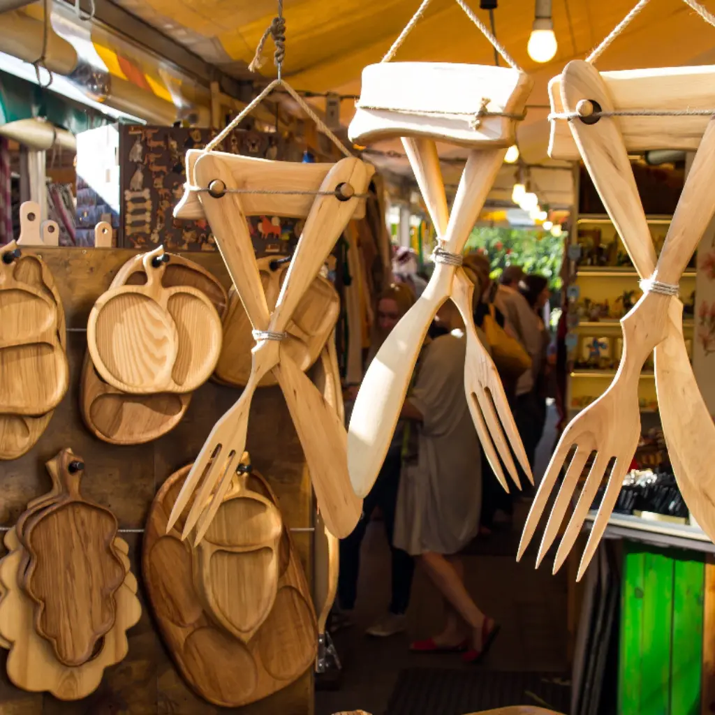 EAE48B2B-7BFF-474B-BB7D-DA3B02C0E21D