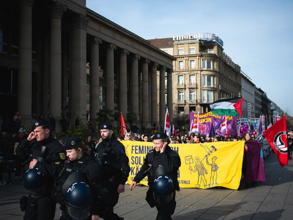 55138745392 b2a26863fa c